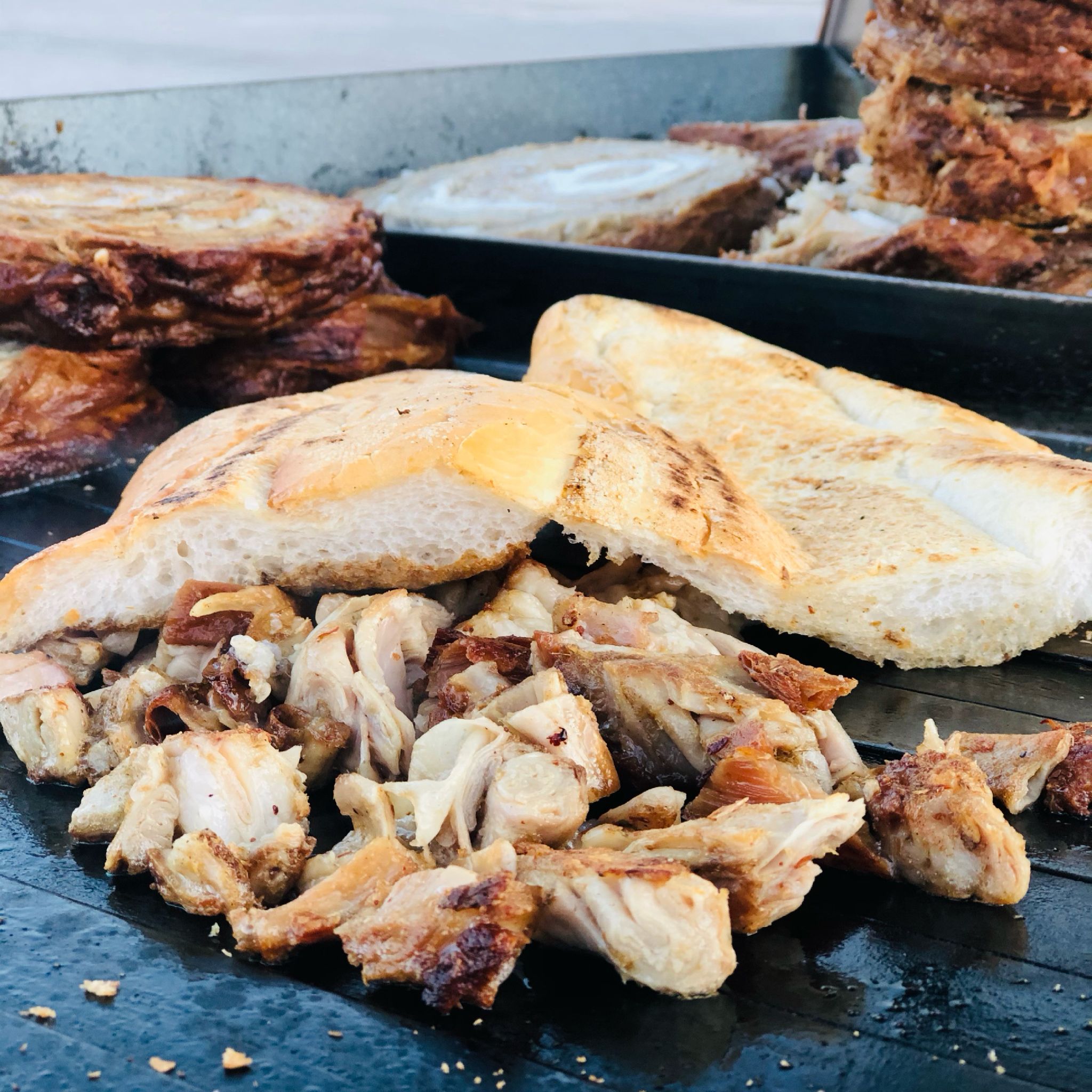 Şairin Yeri Ünal Usta